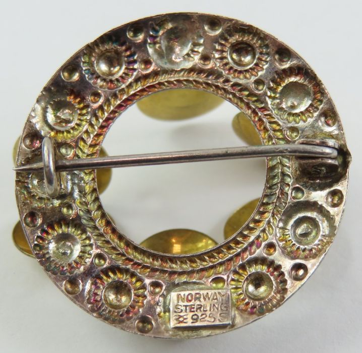 A Norwegian solje brooch, marked to the back 'Norw - Image 3 of 9