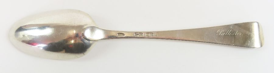 An Irish silver tablespoon, John Dalrymple, Dublin - Image 2 of 7