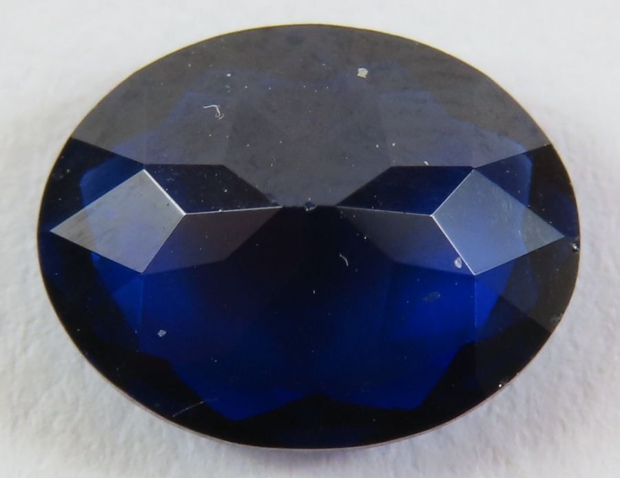 A loose synthetic sapphire, 2.83ct; a collection o - Image 2 of 20