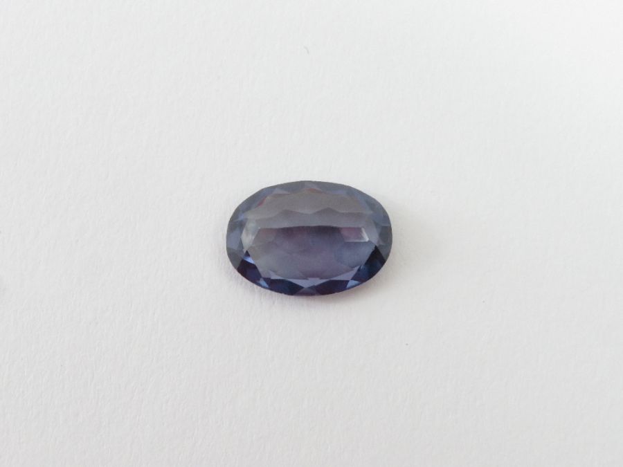 A quantity of loose gemstones - a pair of syntheti - Image 7 of 11