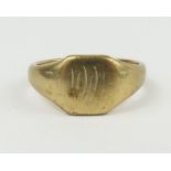 A 9ct gold signet ring, finger size K 1/2, 3.5g gr