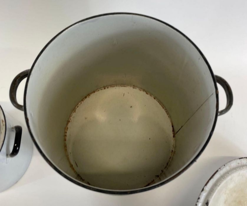 An early 20th century circular white enamel flour - Image 2 of 4