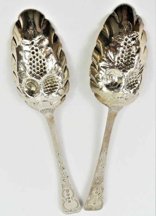 A pair of later decorated berry spoons, Old Englis - Image 5 of 5