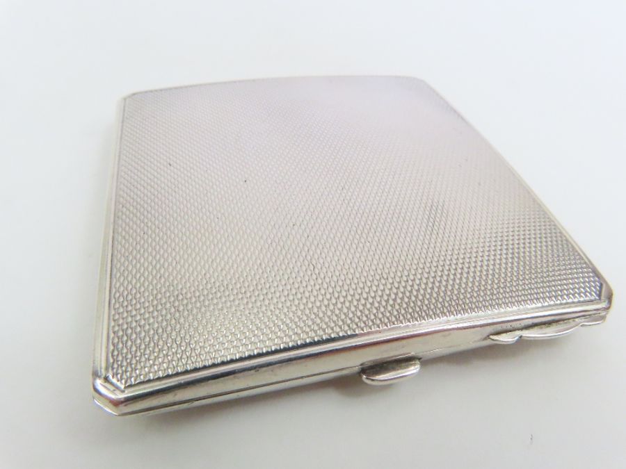 A silver powder compact, by Crisford & Norris & Co - Image 2 of 5