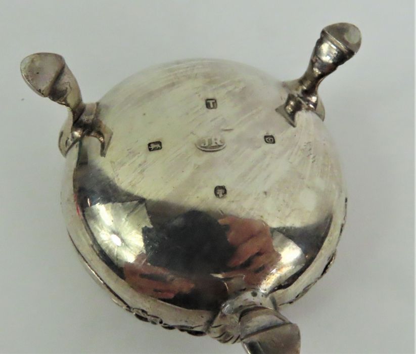 A set of four Victorian silver cauldron salts, by - Image 6 of 6
