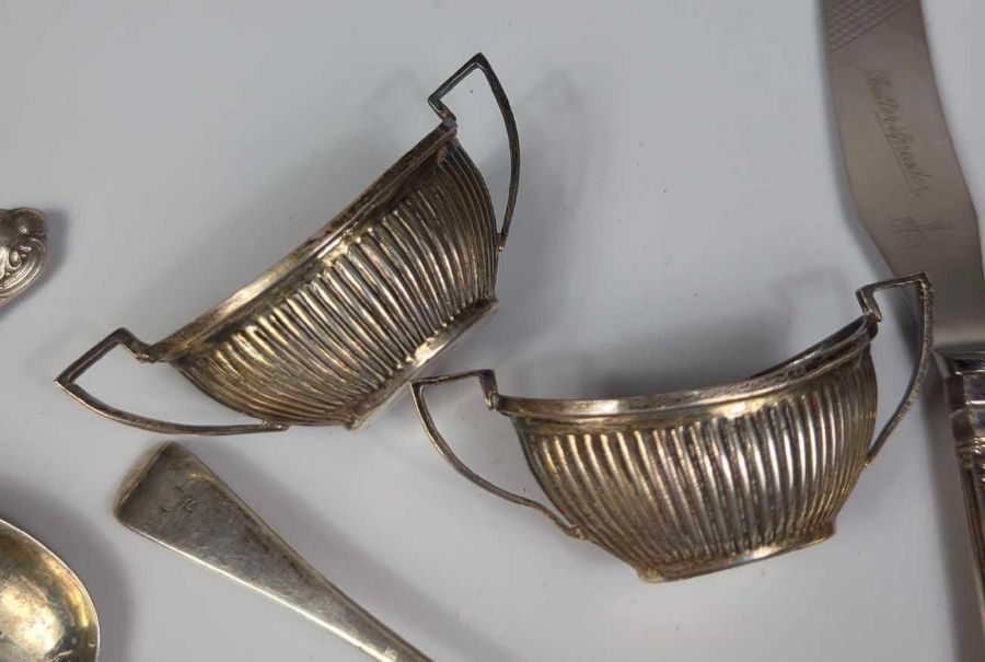 A pair of silver salts; two silver napkin rings; a - Image 2 of 3