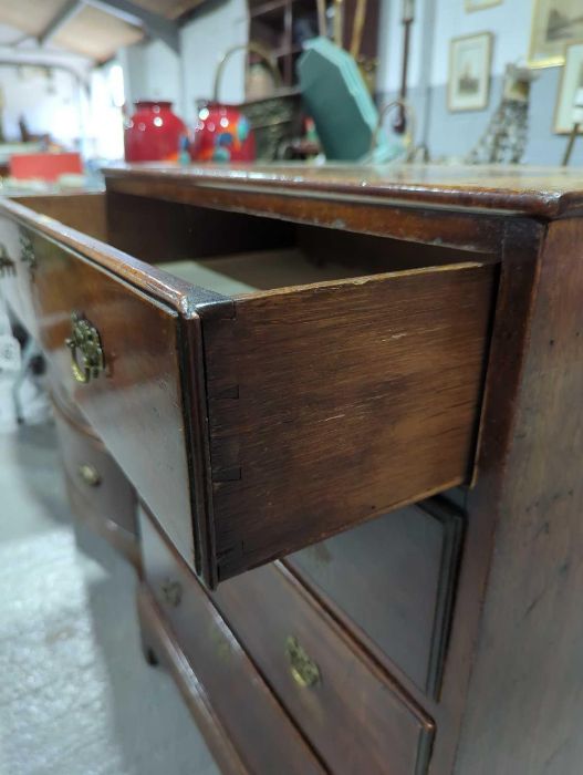 A George III mahogany chest of four long drawers o - Image 4 of 4