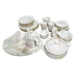 Royal Albert Parkland pattern table ware - tea ser