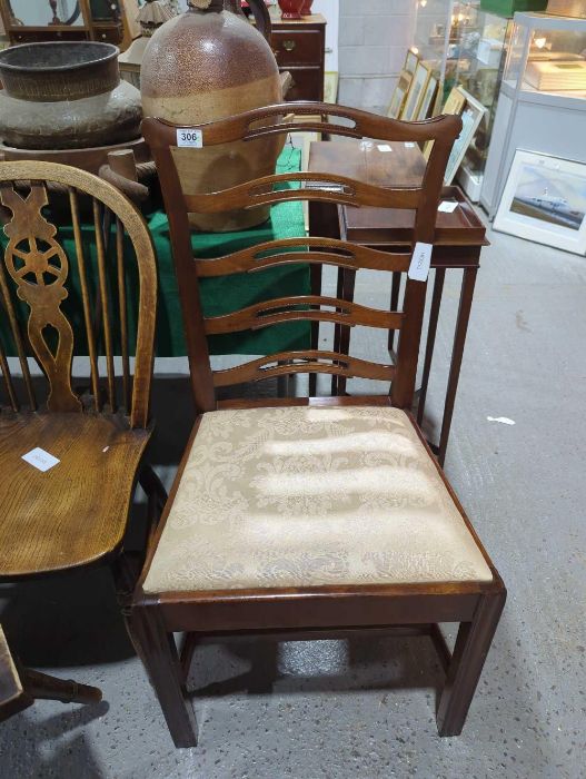 A mahogany ladder back chair with drop in seat tog - Image 3 of 3