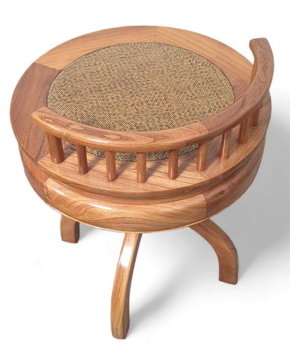 A hardwood circular occasional table, with single - Image 3 of 3