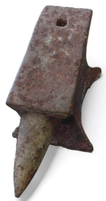 Metal anvil