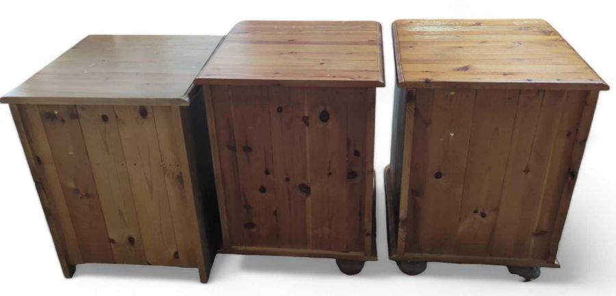 A pair of contemporary pine bedside tables, and on - Image 2 of 5