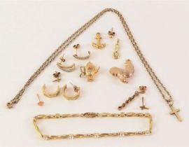 A 9ct gold CZ set bracelet, a 9ct gold rope chain,