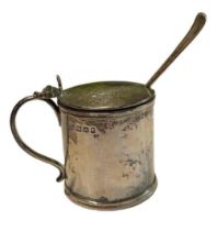 A silver Victorian mustard, of drum form, with ass