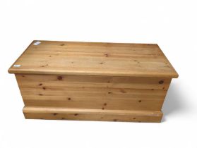 A Contemporary pine blanket box 106cm x 46cm x 47c