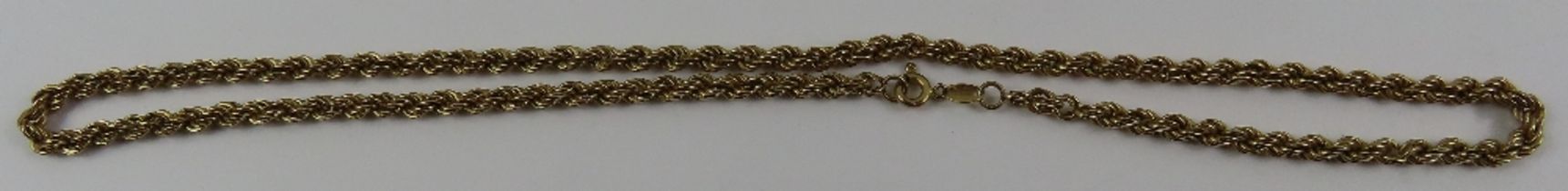 A 9ct gold hollow rope link chain, 39.5cm long, 4.