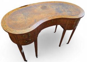 An early 20th Century kidney shaped satinwood writ