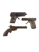 An early 20th century Super Big Bang cap pistol, o