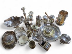 A quantity of decorative silver plate including ch