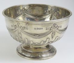 A small late Victorian silver pedestal bowl with e