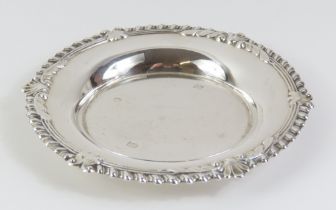 A small silver dish with gadroon edging, Sheffield