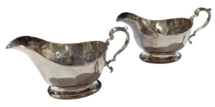 A pair of silver sauce boats, by Mappin & Webb, Birmingham, 1939