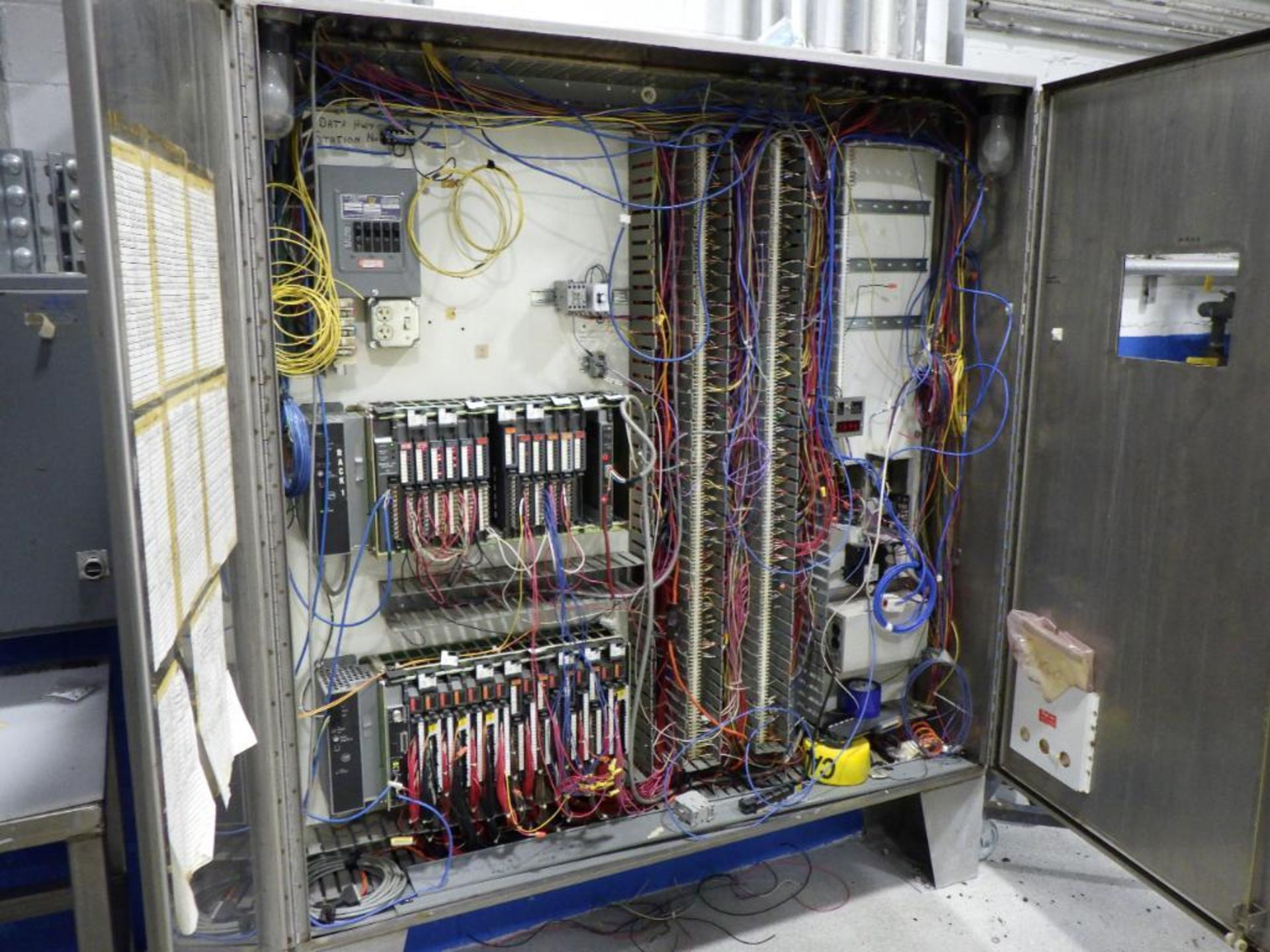 Two-door SS control cabinet - Image 2 of 5