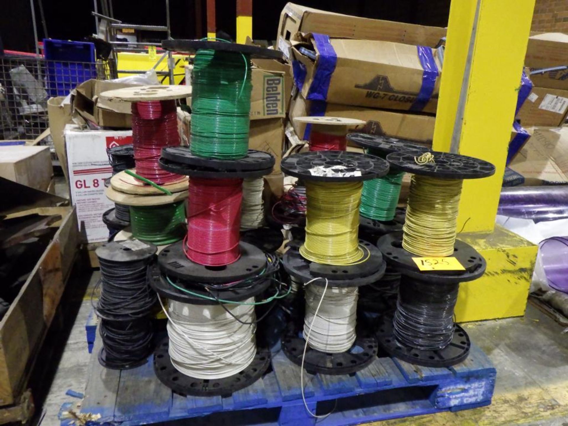 Pallet of assorted electrical wire - Image 2 of 5