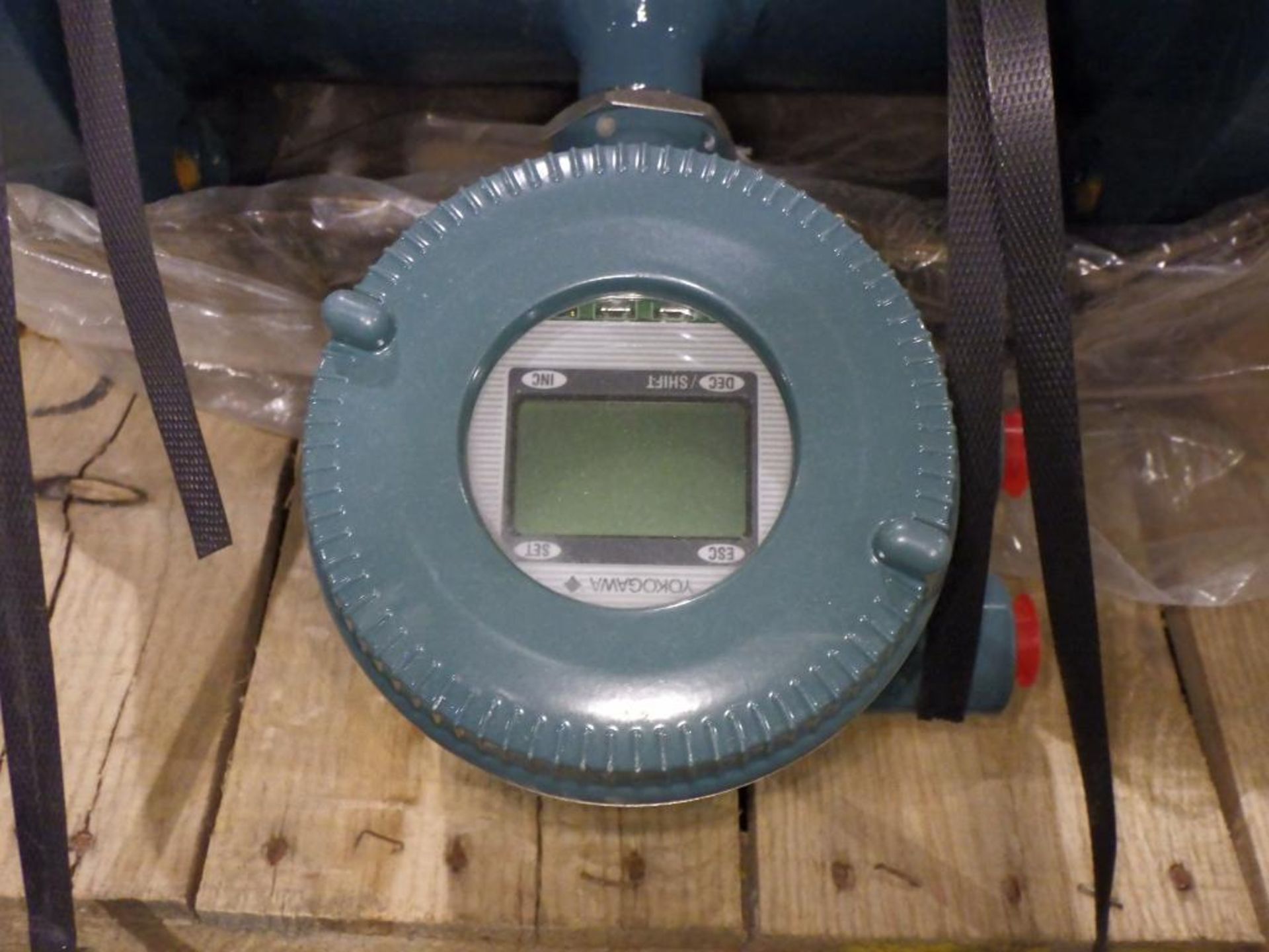 New Yokogawa 7.5 in diam. Meter - Image 4 of 8