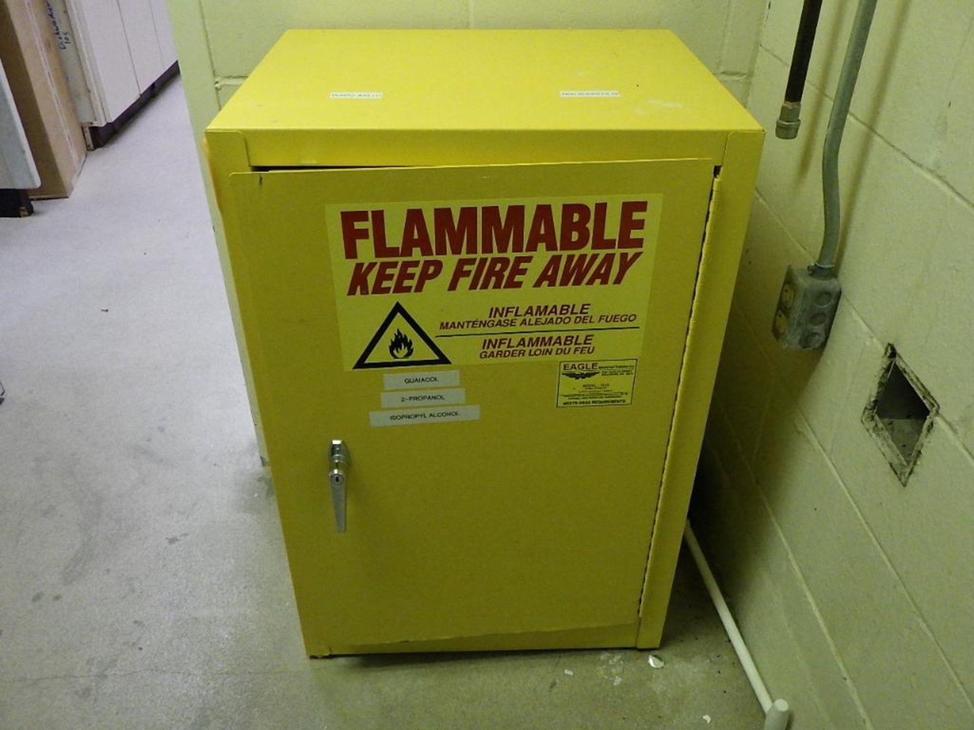 Eagle flammable storage cabinet - Image 2 of 4
