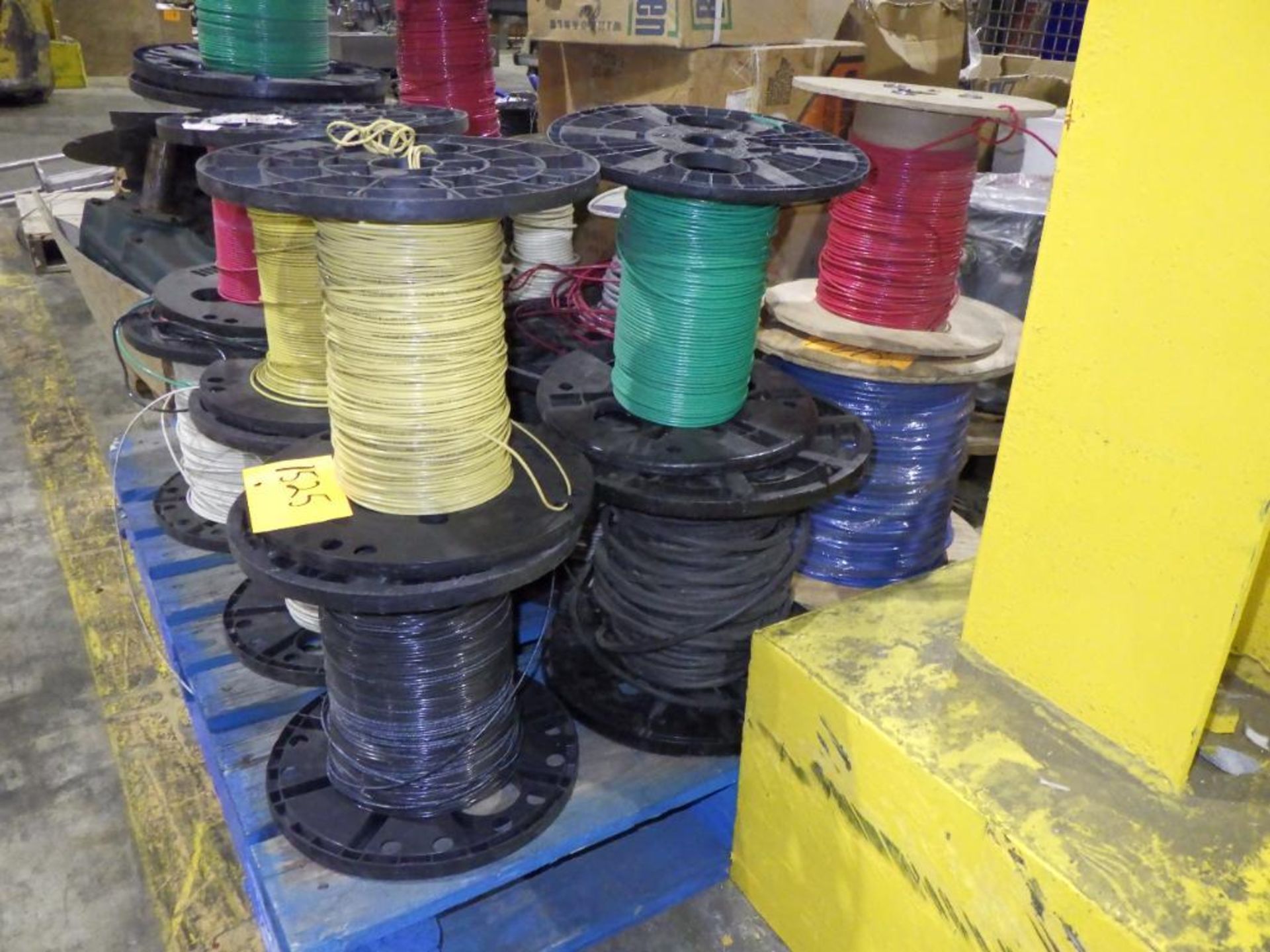 Pallet of assorted electrical wire - Image 4 of 5