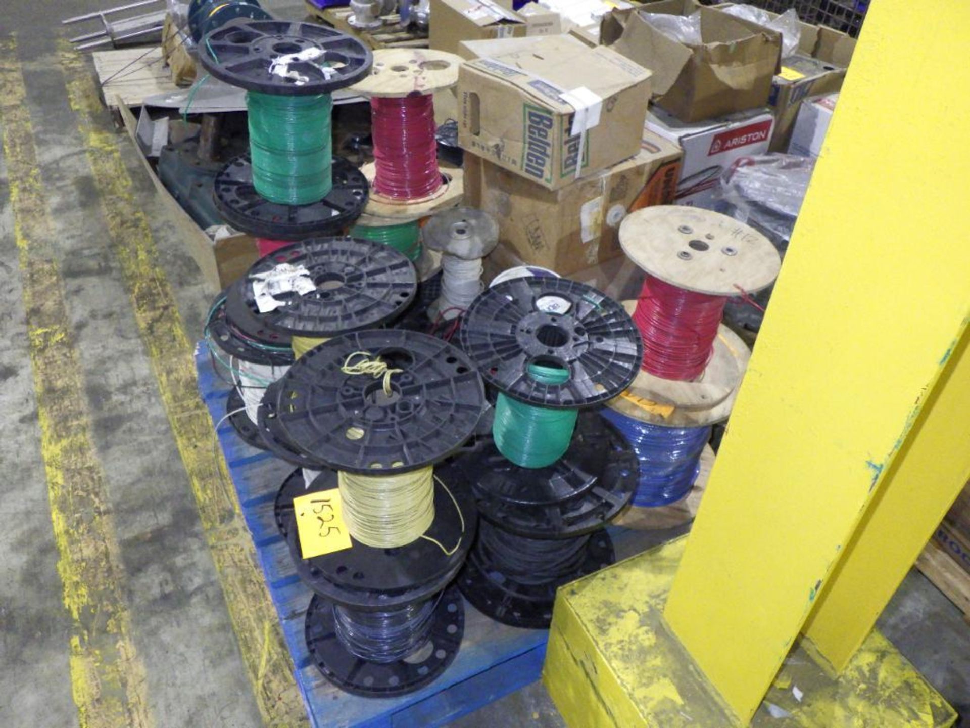 Pallet of assorted electrical wire - Image 3 of 5