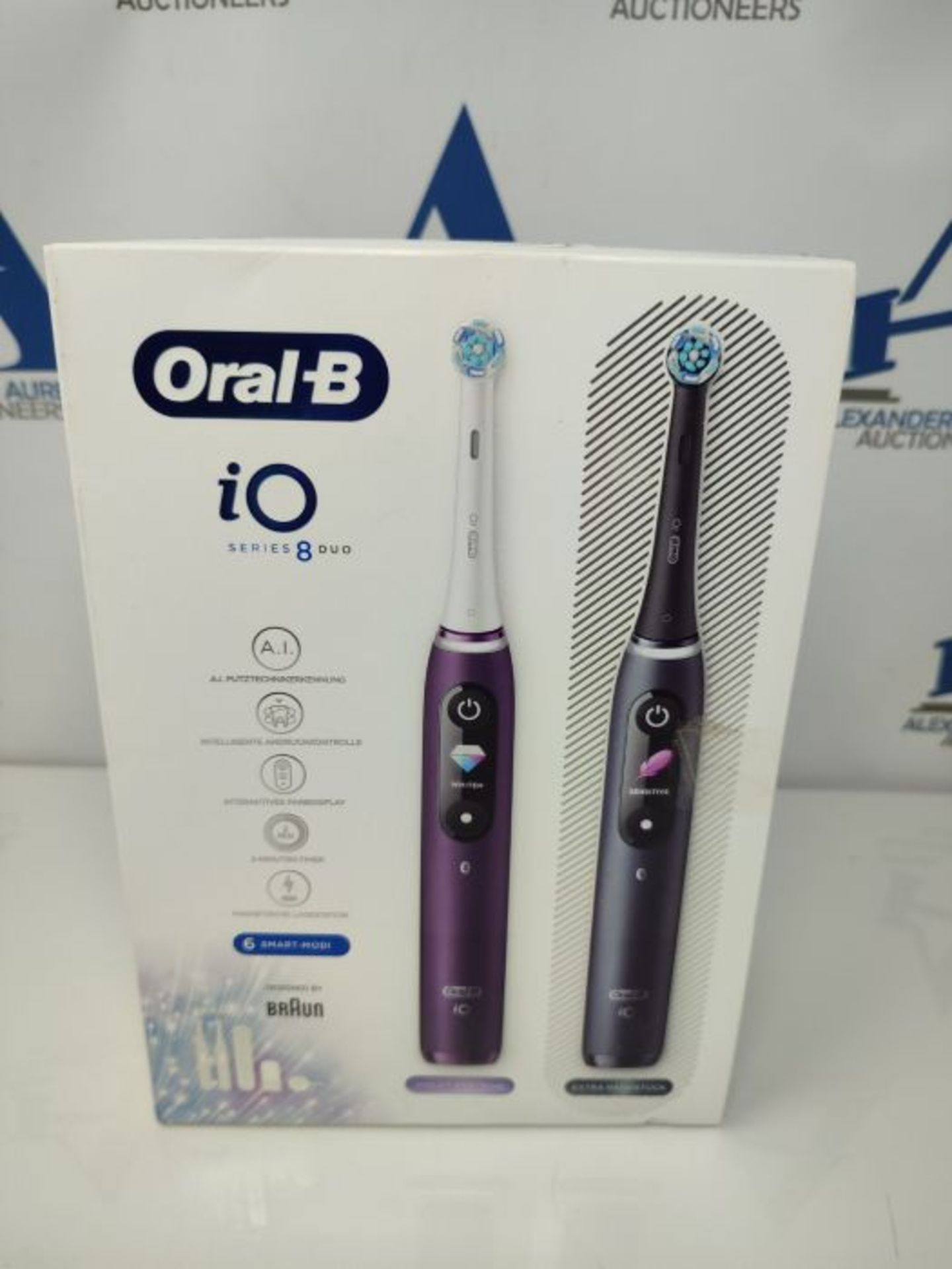 RRP £198.00 Oral-B iO 8 Double Pack Electric Toothbrush with Revolutionary Magnetic Technology & M - Image 2 of 3