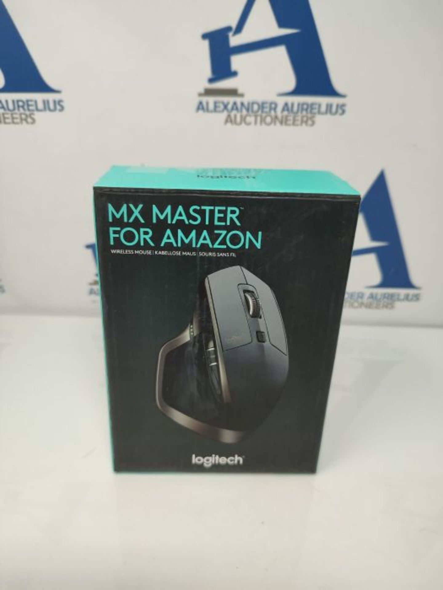 RRP £72.00 Logitech MX Master Wireless Mouse, Bluetooth or 2.4 GHz with USB Unifying Mini-Receive - Image 2 of 3