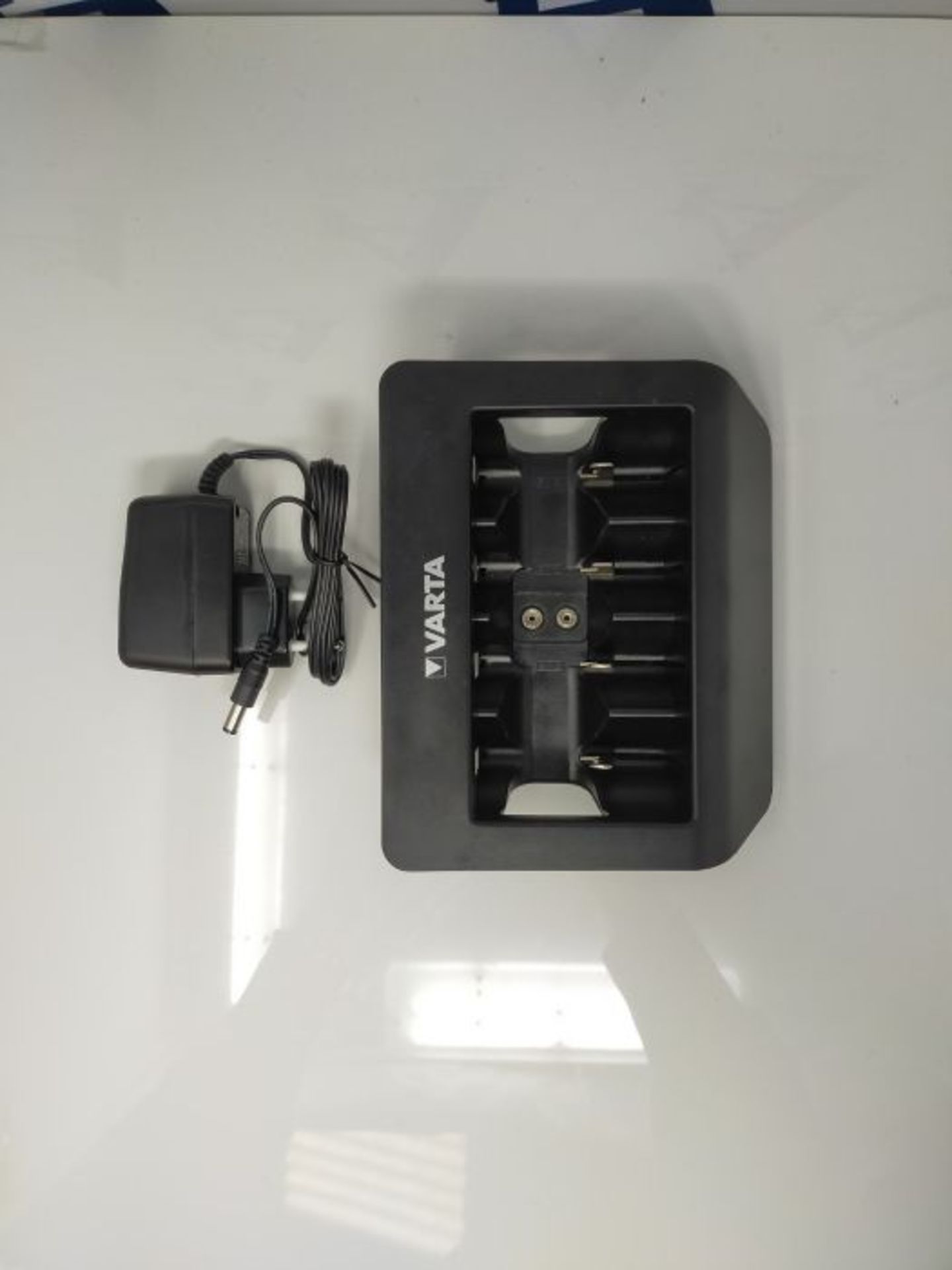 VARTA Universal Charger, Ladegerät für Akkus in AA/AAA/9V und USB Geräte, Einzelsc - Image 3 of 3
