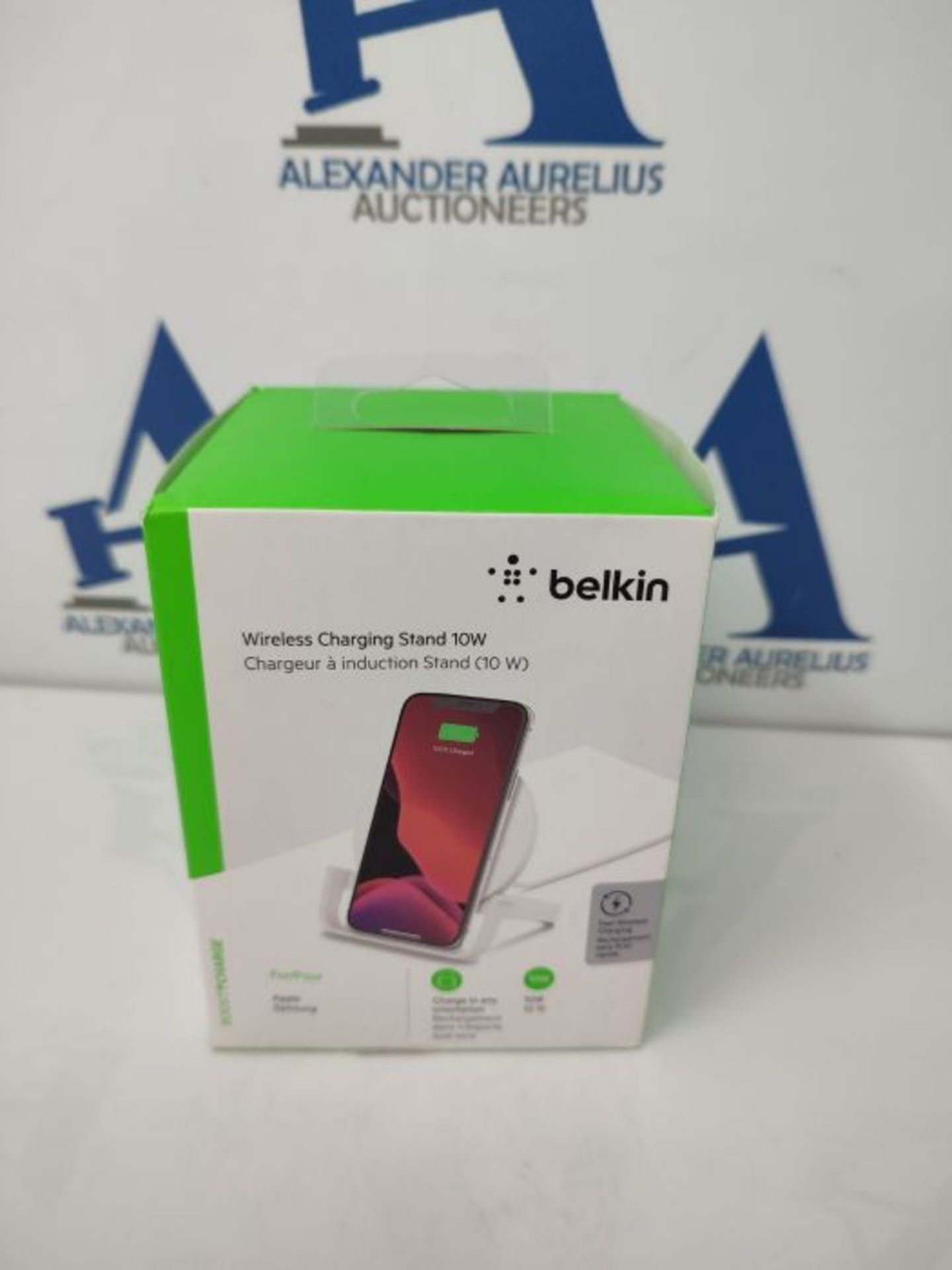 Belkin 10W Wireless Charging Stand with Micro-USB cable & NT w? - Image 2 of 3