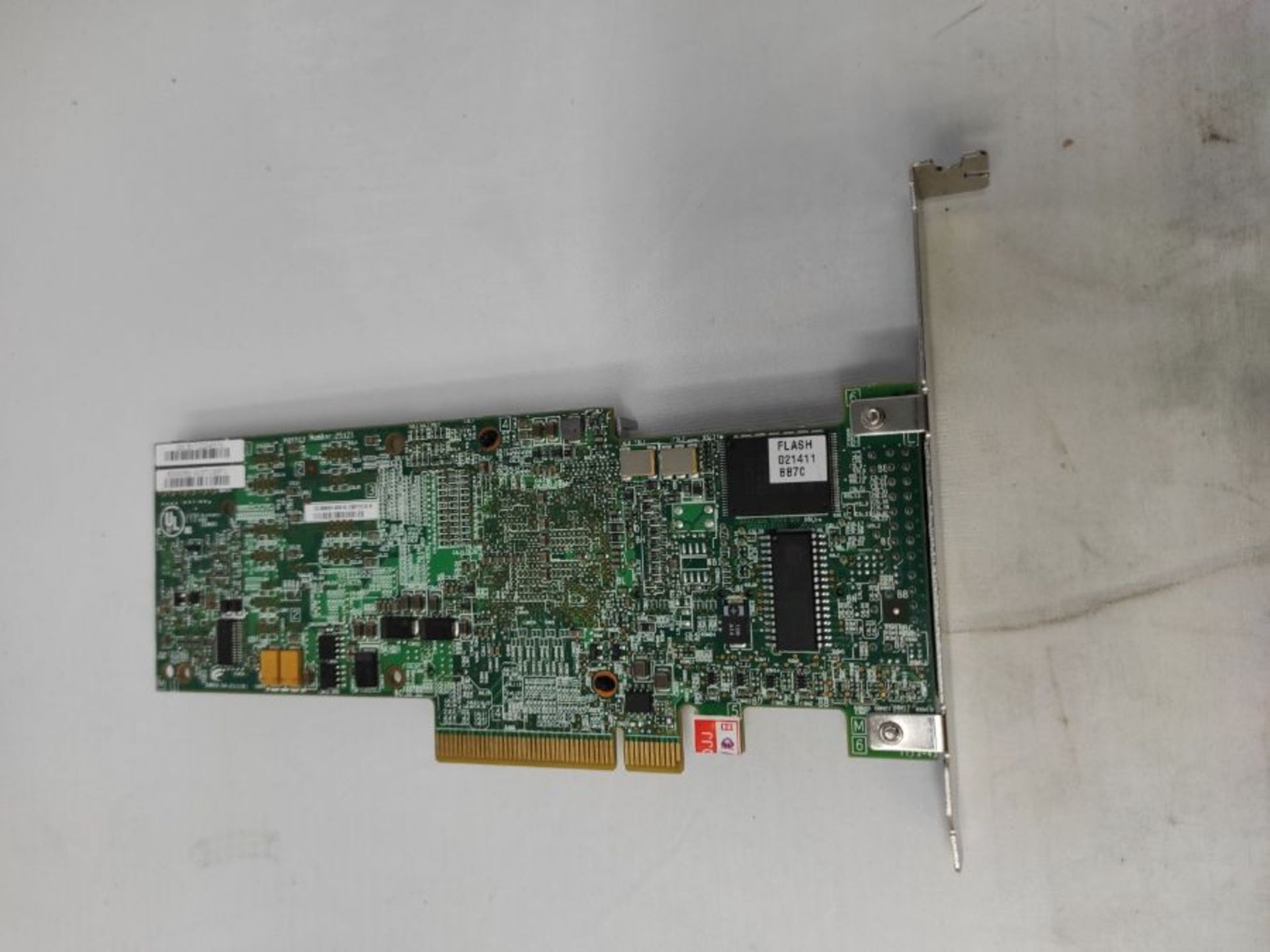 RRP £50.00 LSIMegaRAID SAS LSI 9260-8i LSI00198 8 Port 512MB Cache SFF8087 6GB RAID0.1.5.6 PCI-E