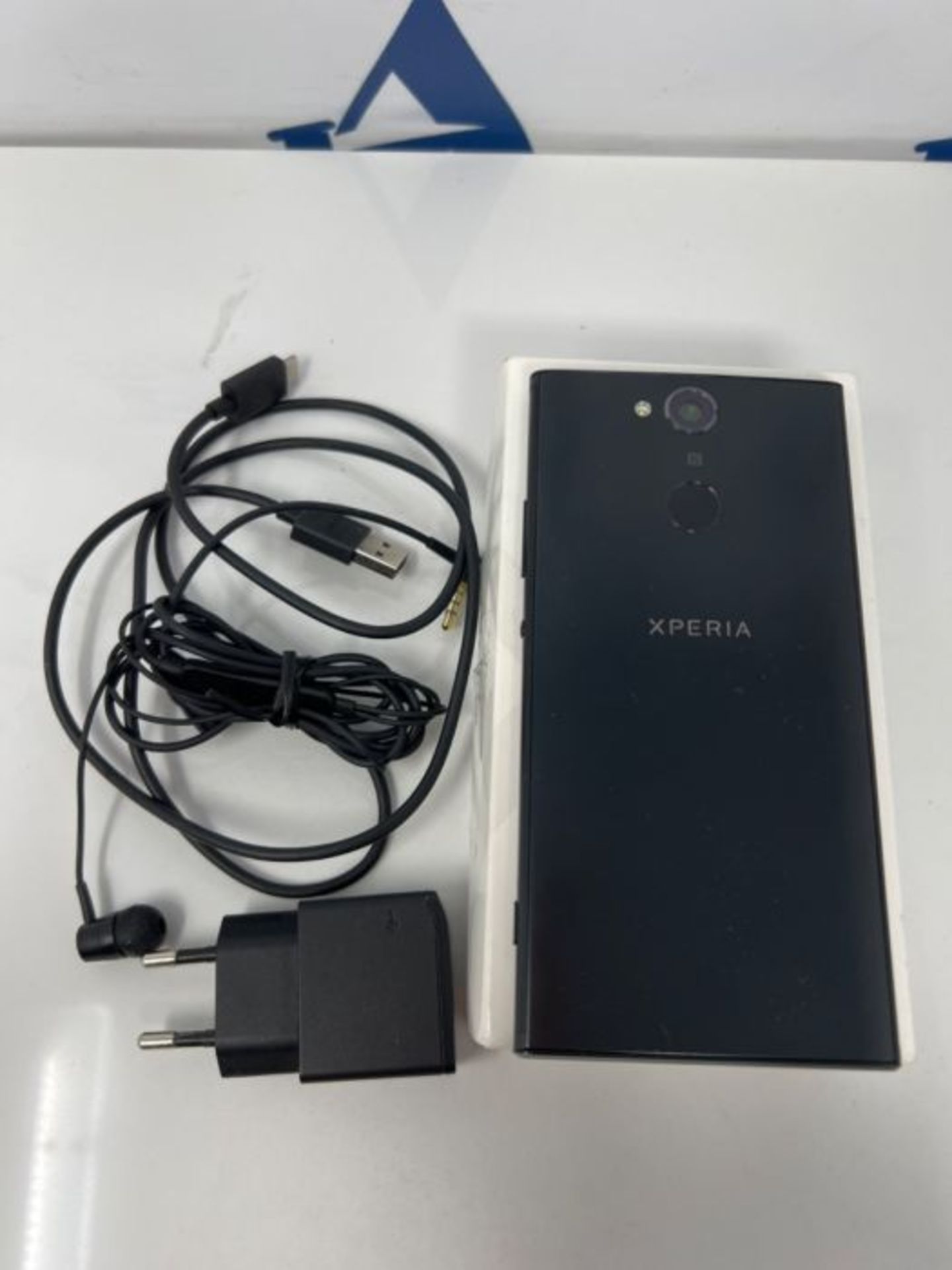 RRP £311.00 Sony Xperia XA2 Ssim Black Unlocked - Image 3 of 3