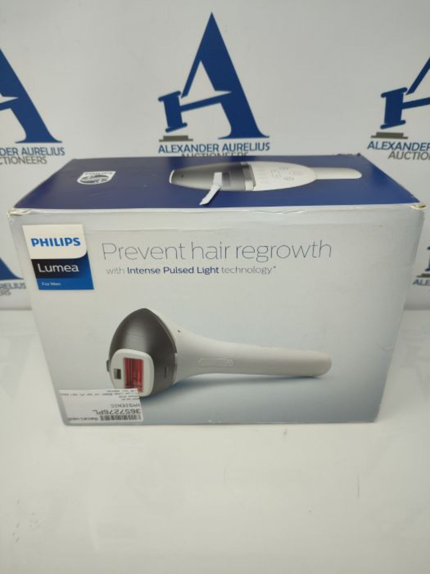 RRP £357.00 Philips Lumea BG9041 for Men, IPL Hair Remover offering Permanently Smooth Skin - Image 2 of 3