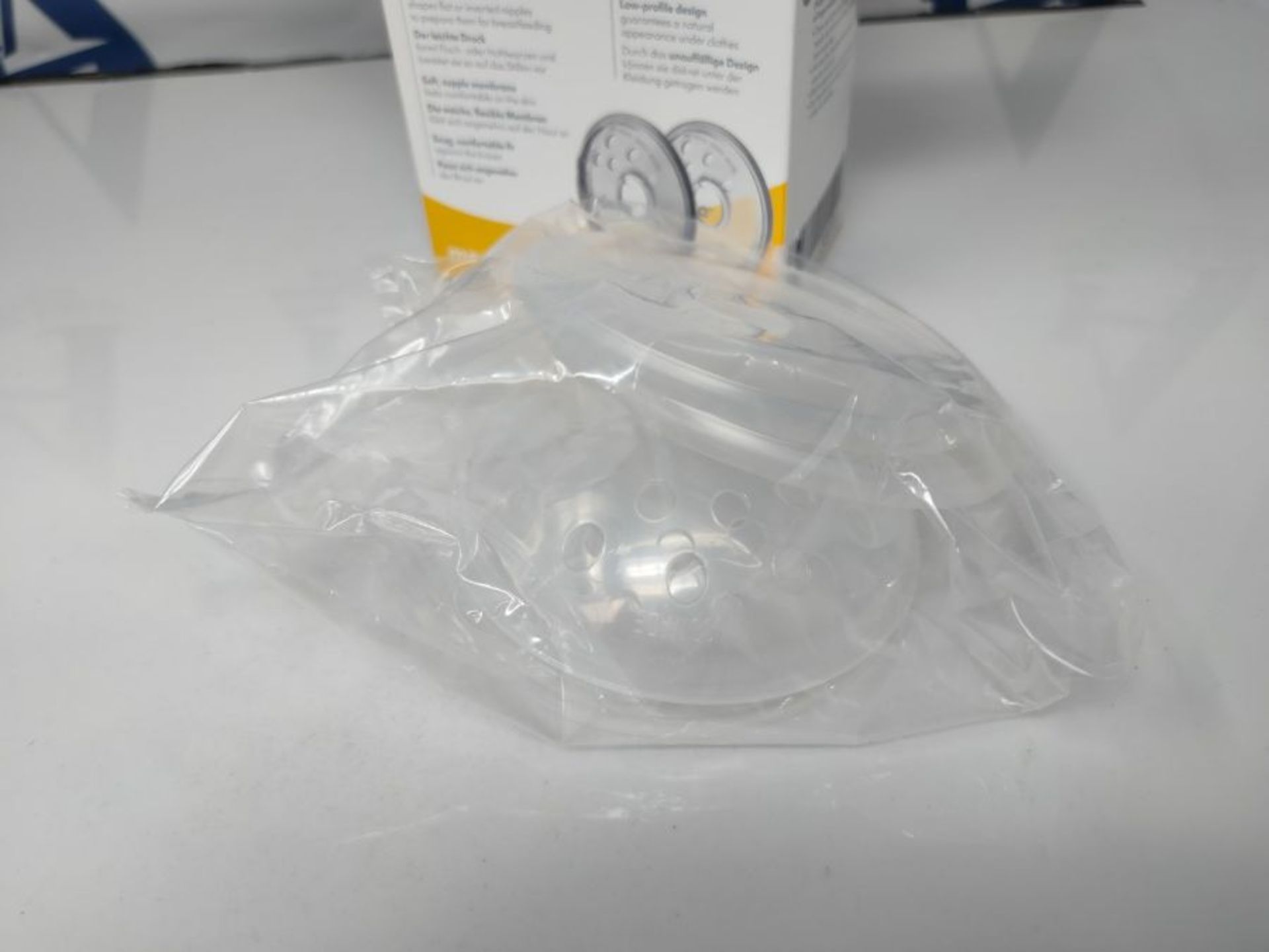 Medela Nipple Former - Set of 2 - Image 3 of 3