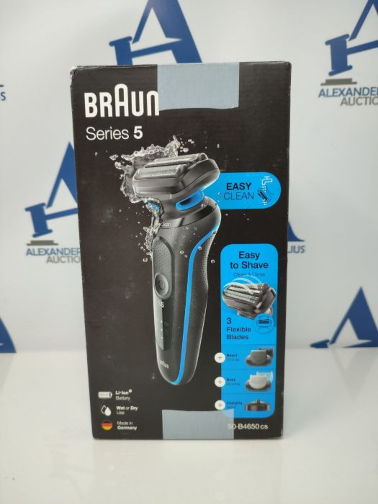 RRP £120.00 Braun Series 5cs Men's Razor, Easy Shave & Cleaning, Beard Trimmer, Body Groomer, Char - Image 2 of 3