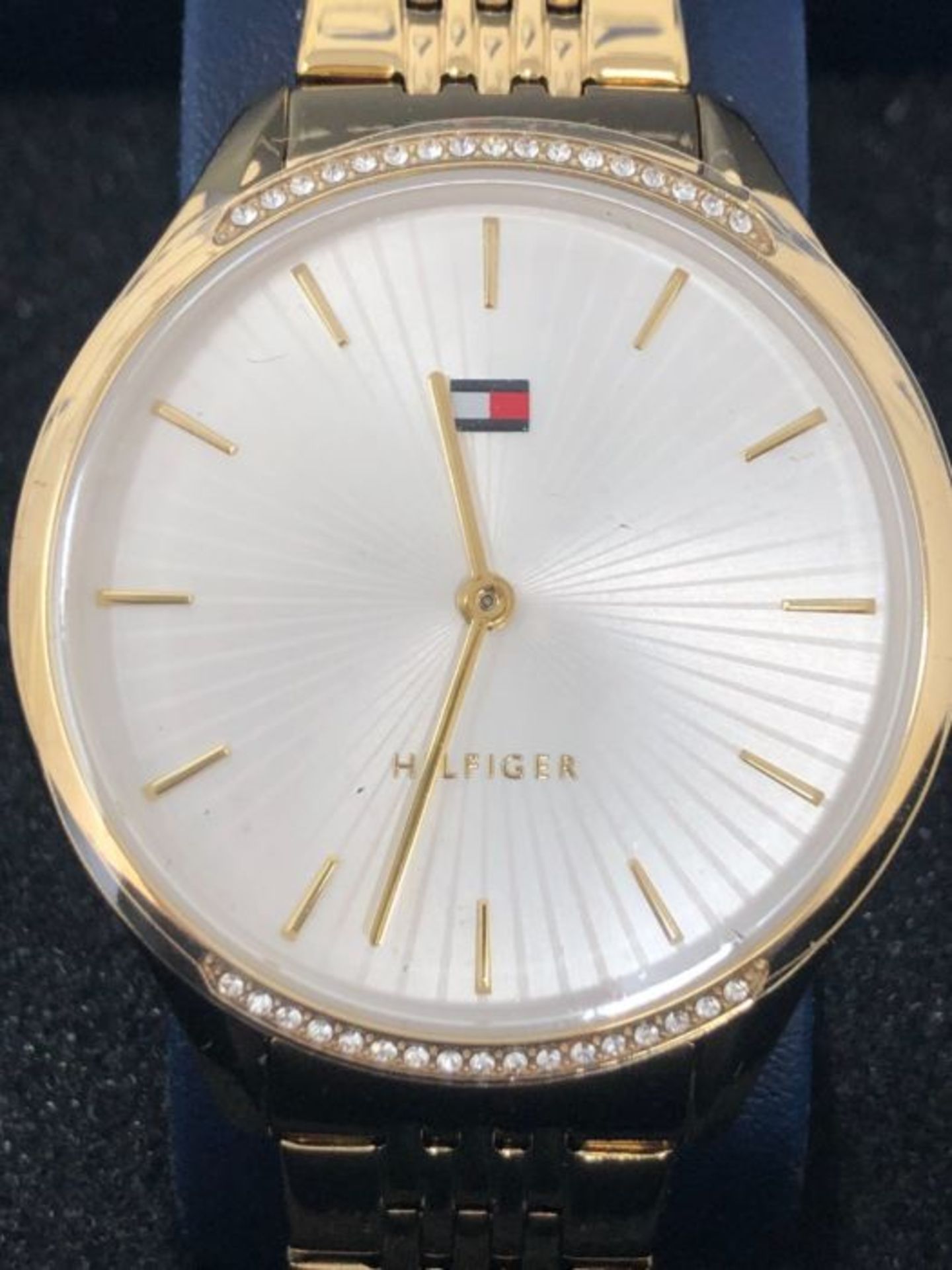 RRP £101.00 Tommy Hilfiger Klassische Uhr 1782211 - Image 3 of 3