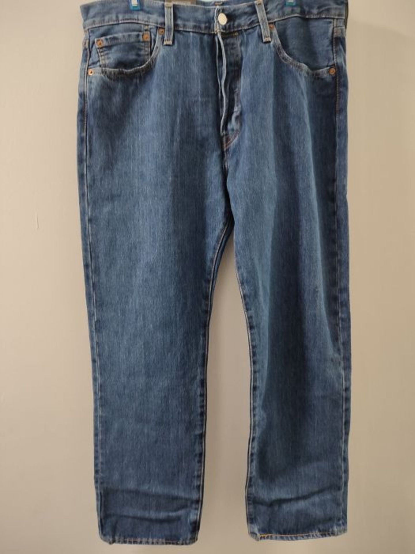 RRP £65.00 Levi's Men's 501 Original 'Straight' Jeans, Stonewash 80684, 34W / 30L - Image 2 of 2