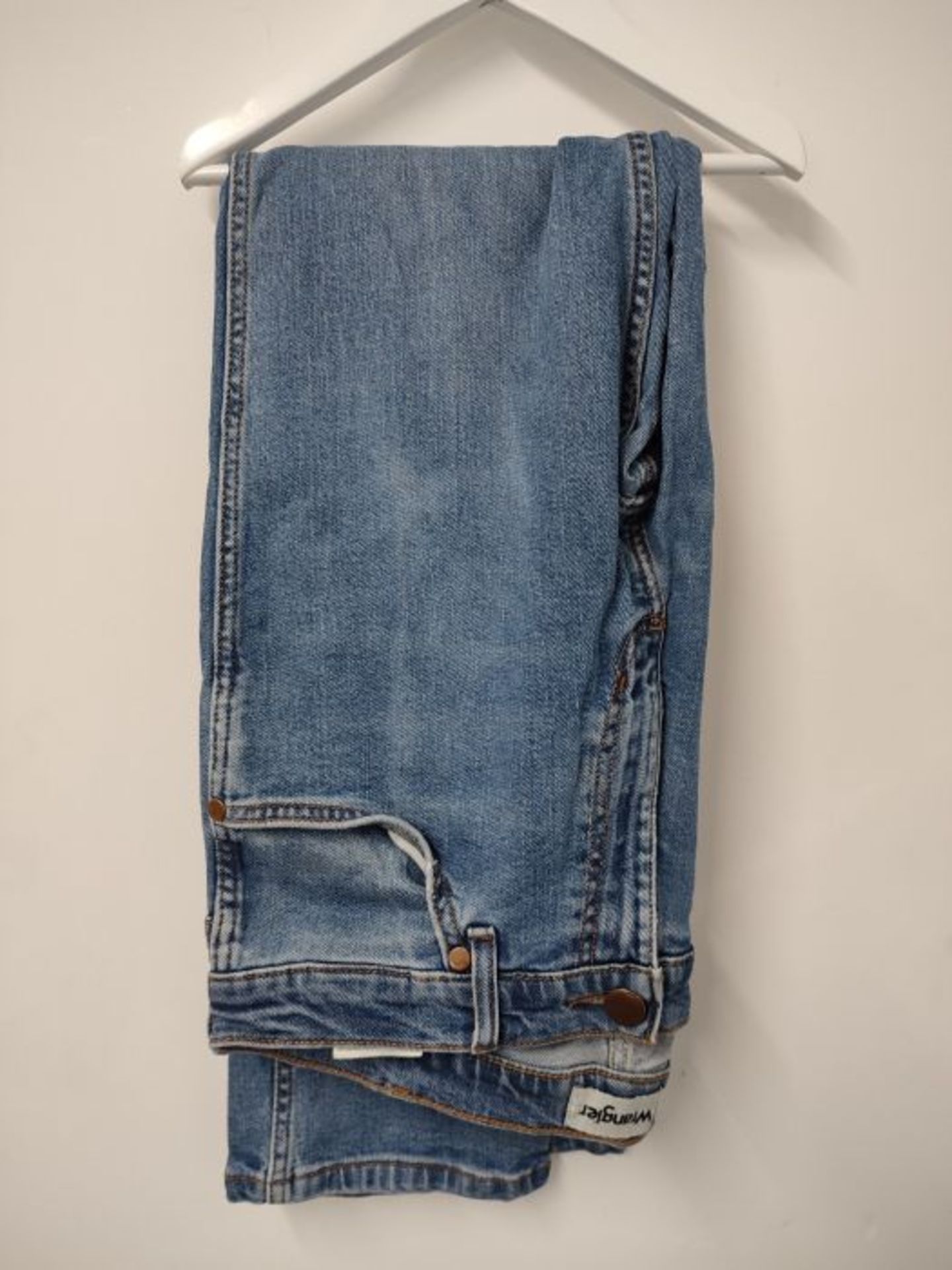 Wrangler Men's Greensboro Jeans, Mid Summer Blue, 32W / 32L - Image 2 of 2