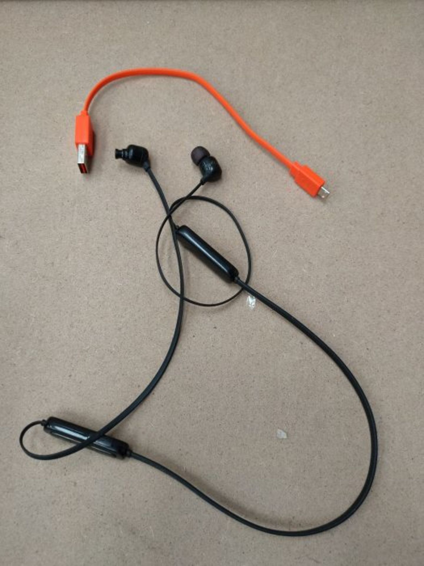 JBL Tune110BT In-Ear Bluetooth-KopfhÃ¶rer in Schwarz â¬  Kabellose OhrhÃ¶rer