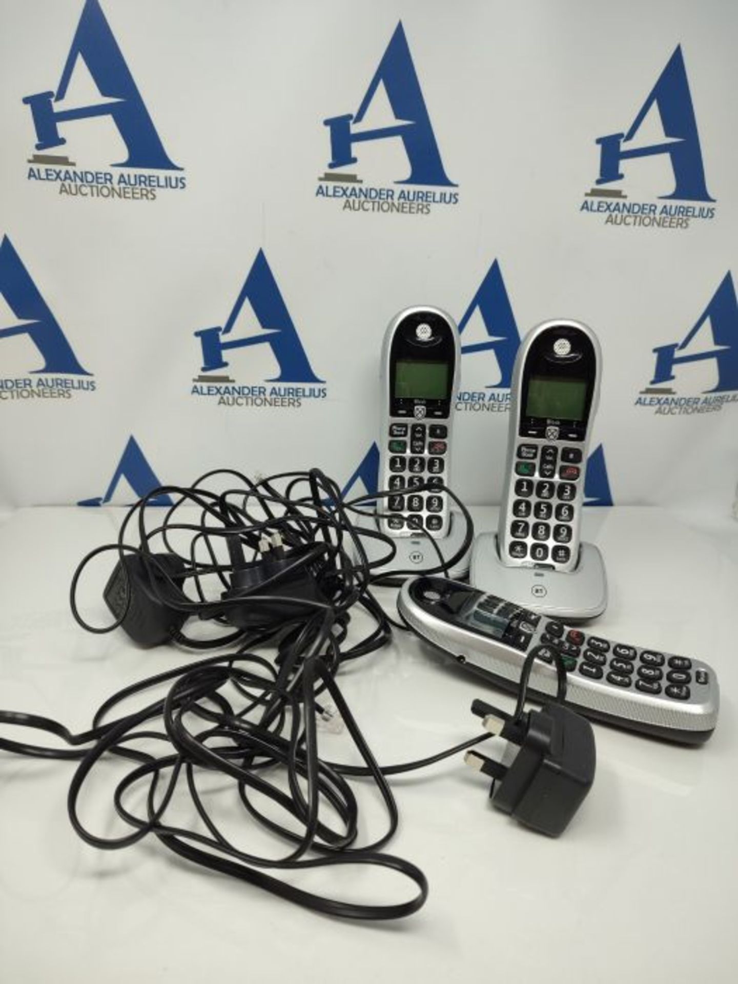 RRP£80.00 BT 4600 Big Button Advanced Call Blocker Home Phone with Answer Machine, Trio Handset - Image 3 of 3