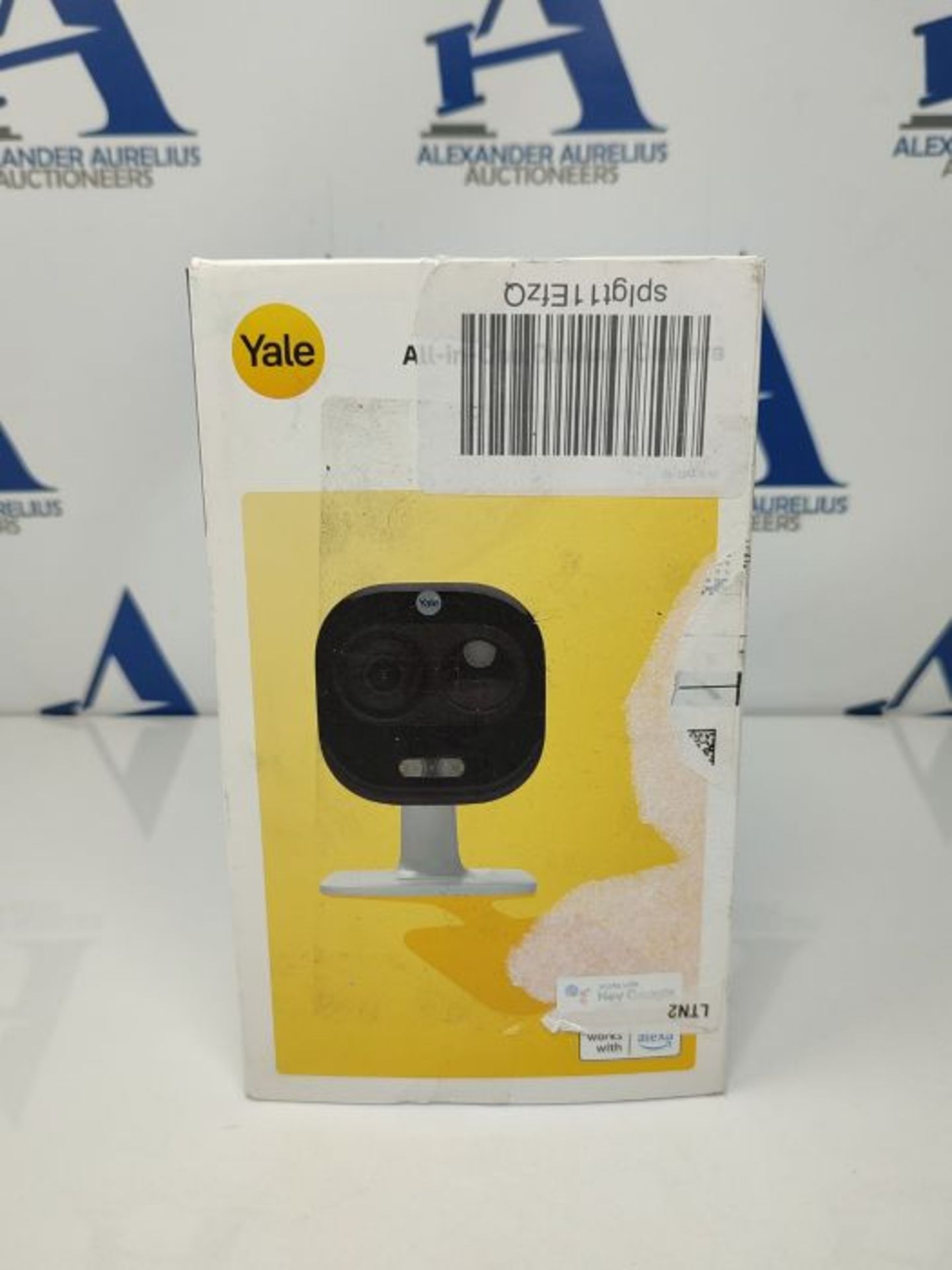 RRP£86.00 Yale SV-DAFX-W - All-in-One Indoor and Outdoor Camera 1080p - Detect, View, Light up, - Image 2 of 3