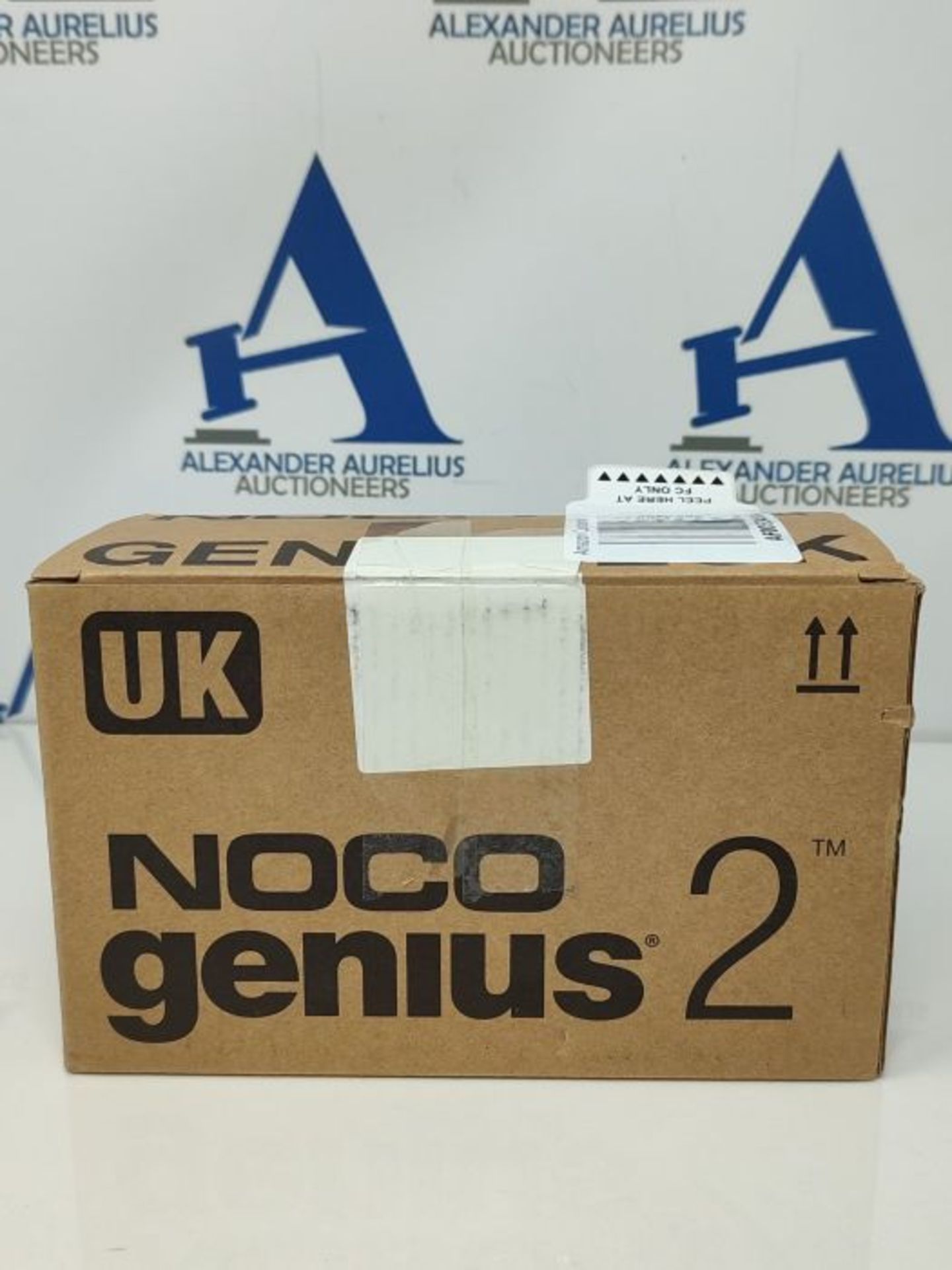NOCO GENIUS2UK, 2A Smart Car Charger, 6V and 12V Portable Heavy-Duty Battery Charger M - Image 2 of 3