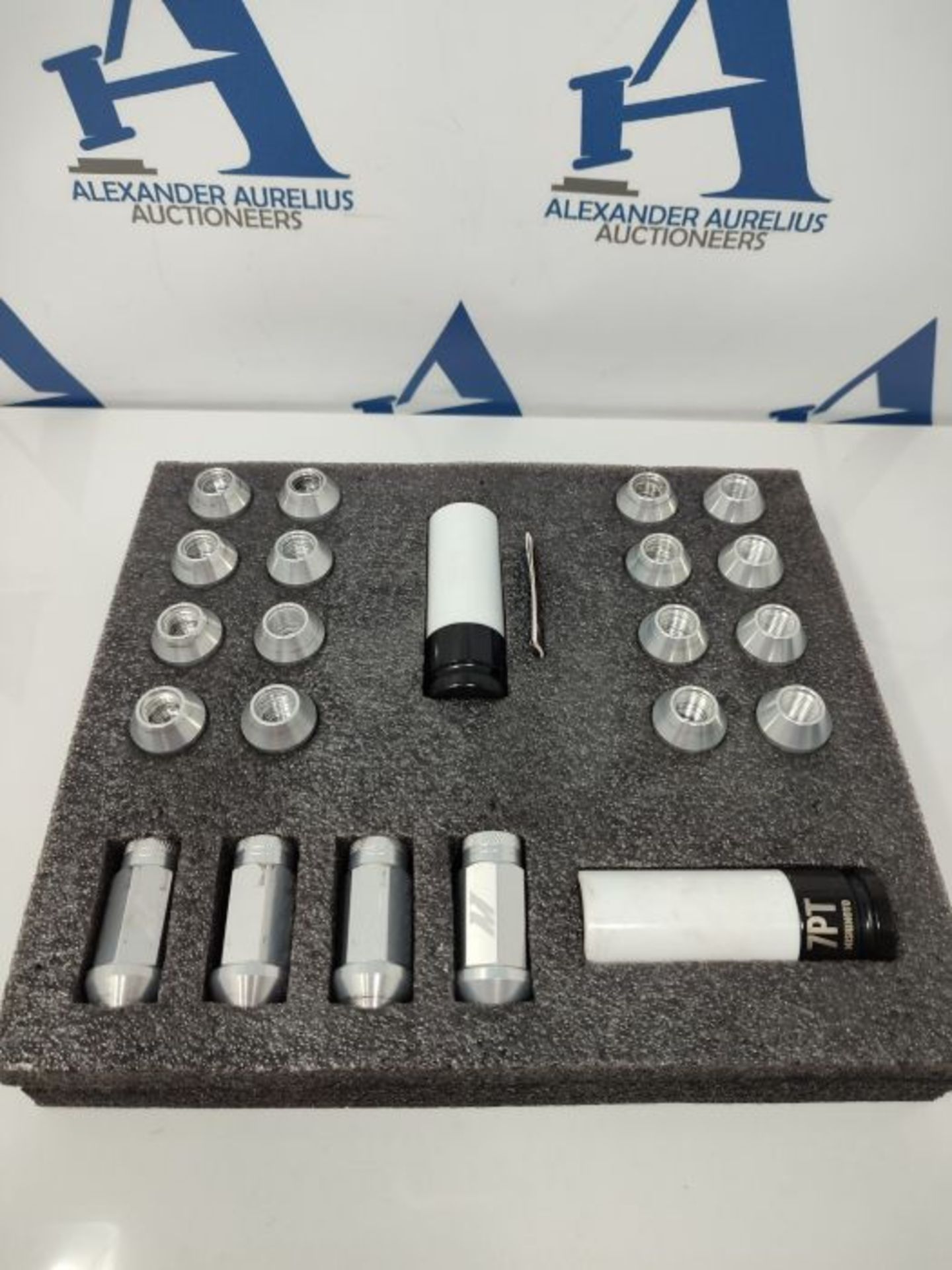 Mishimoto MMLG-125-LOCKSL Aluminum Locking Lug Nuts, M12 x 1.25, Silver - Image 3 of 3