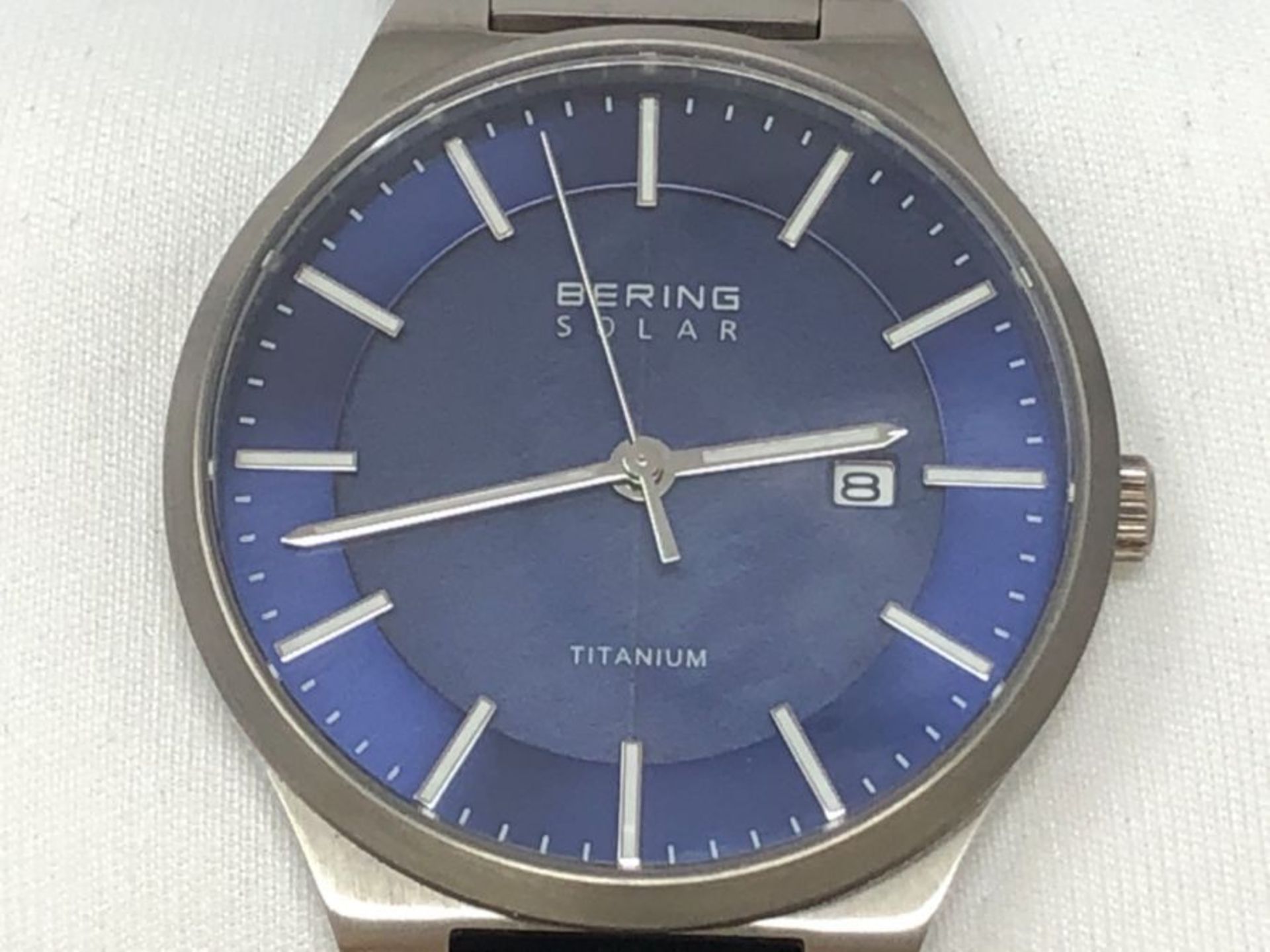 RRP £169.00 BERING Herren Analog Quarz Solar Collection Armbanduhr mit Titan Armband und Saphirgla - Image 3 of 3